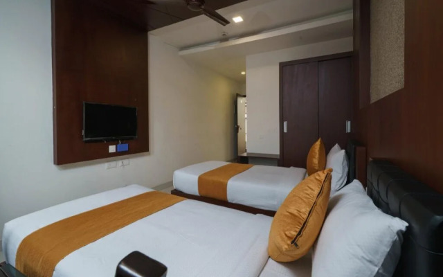 Hotel Capital Residency by OYO Rooms