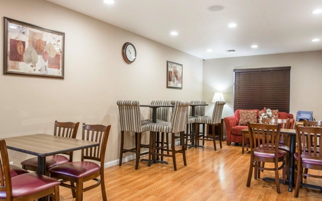 Quality Inn & Suites Silicon Valley