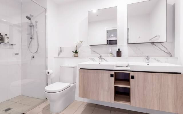 Airhome Southbank Riverside Tower