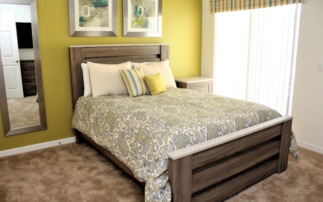 Crofton Springs House 4 Bedroom