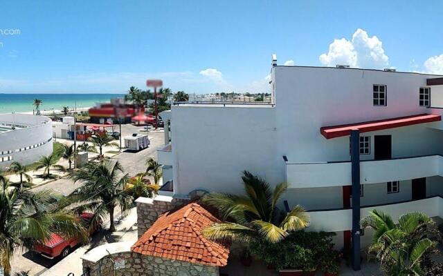 Progreso Beach Hotel