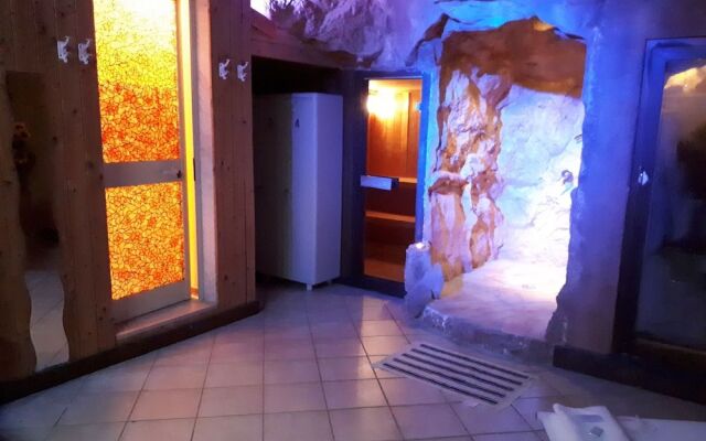 Thair Hotel