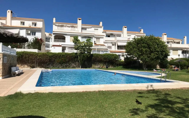 Bungalow junto al casco antiguo, piscina y barbacoa