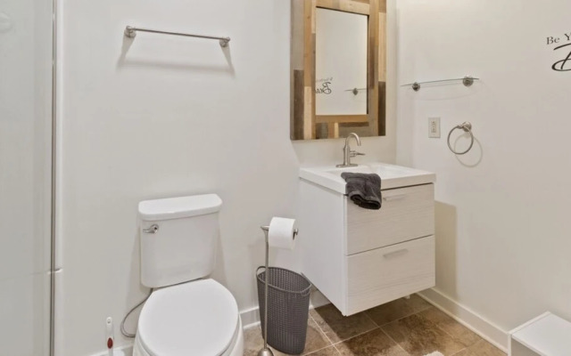 1 bedroom, North Graham Street