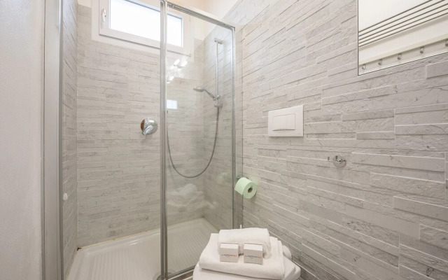 Appartamento Miralago 700 mt from lake