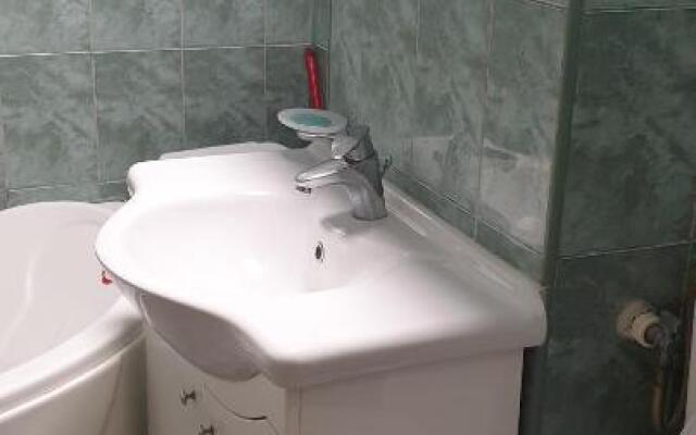 Apartament 4 camere faleza nord