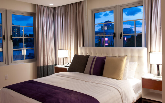 Leslie Hotel Ocean Drive