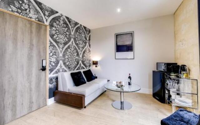 Les Suites Du Palais Gallien