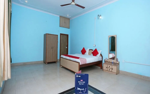 Hotel Dolly By OYO Rooms