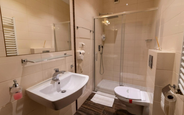 Atlantic Hotel