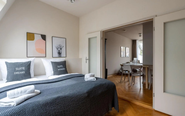 Schoenhouse Avenue by Limehome