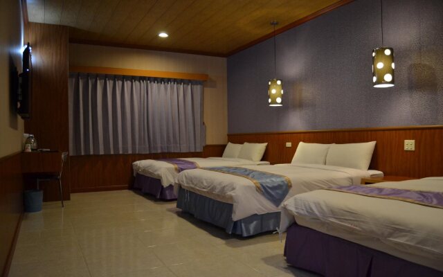 Yoyo Hotel