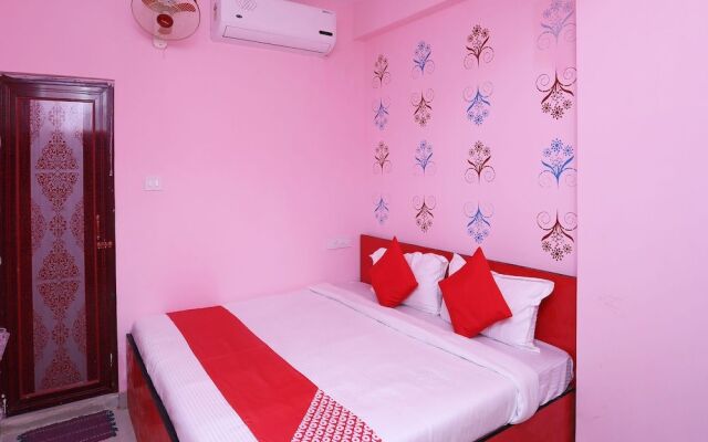 OYO Flagship 24174 Star Hospitality