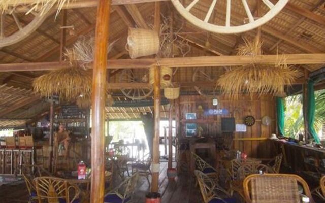 Palm Beach Bungalow Resort