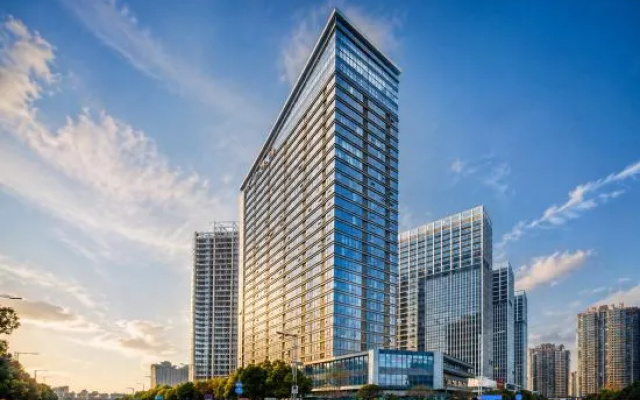 Yuqi Hotel (Zhumadian High-Speed Railway West Station)
