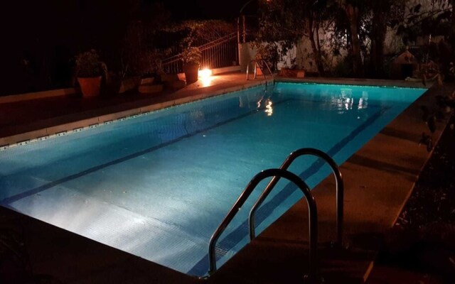 Rentcostadelsol Villa Pinares
