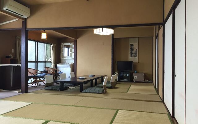 Onsen Ryokan Suigetsu