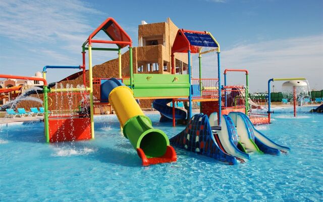Tirana Aqua Park Resort