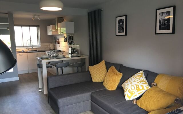University Central Apartment