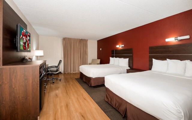 Red Roof Inn PLUS+ & Suites Knoxville West-Cedar Bluff