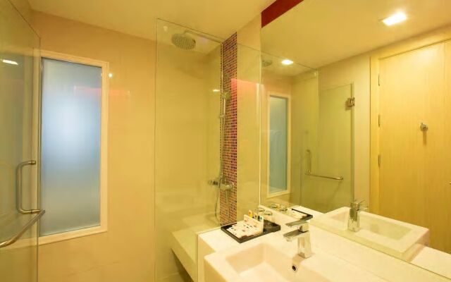 Sleep With Me Hotel design hotel @ patong
