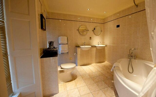 Savoy Park Hotel