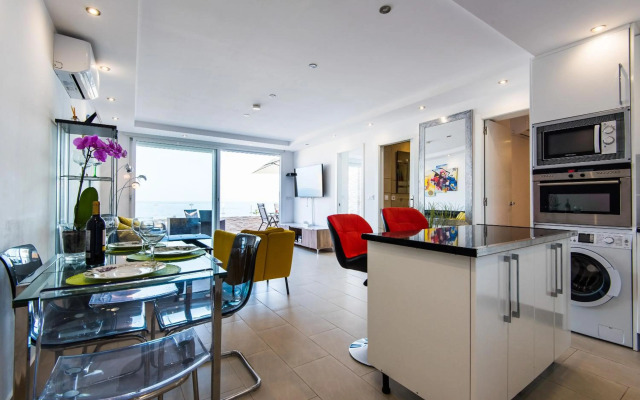 Seashore Bungalow Stunning