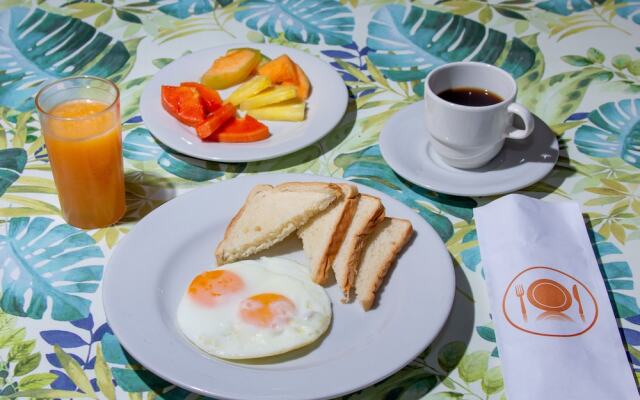 Hotel Jardines Evans