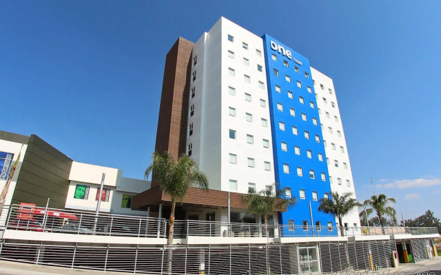 One Guadalajara Periferico Norte