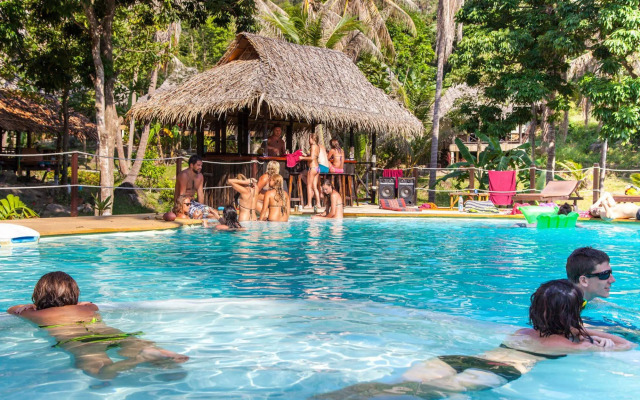 Shiralea Island Resort