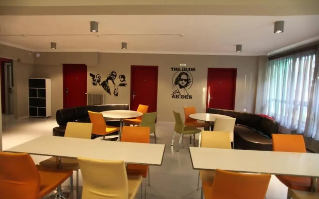 STAY Hybrid Youth Hostel