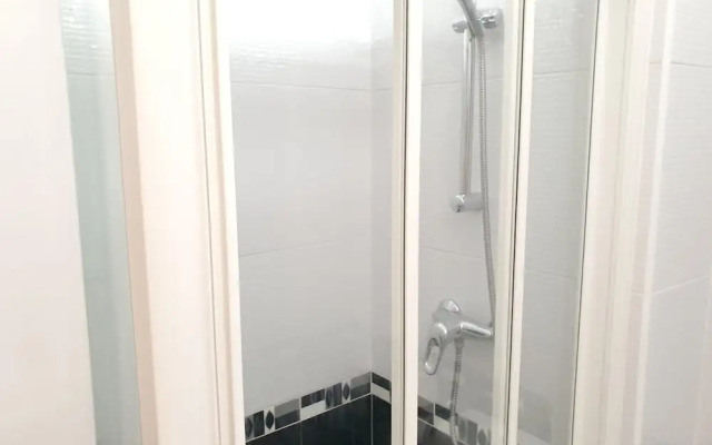 Studio in Fuengirola with wonderful sea view shared pool terrace