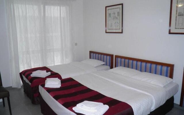 Holidays Apart-Hotel