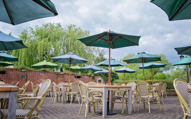 Waveney House Hotel