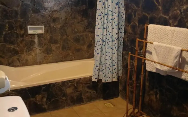 Temple Cafe & Seaside Cottages