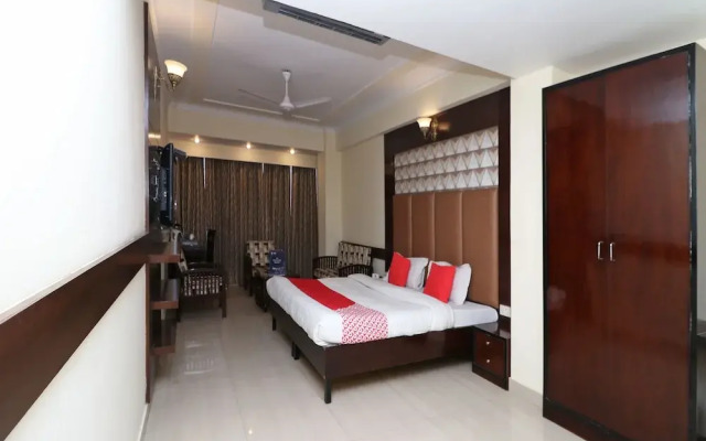 OYO 2595 Hotel City Star