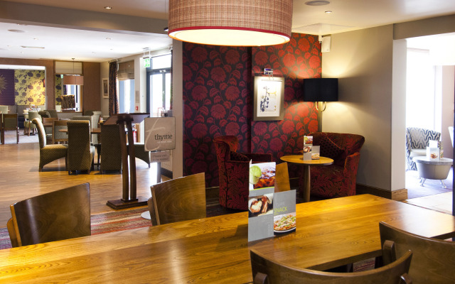 Premier Inn Bristol Cribbs Causeway - M5 J17
