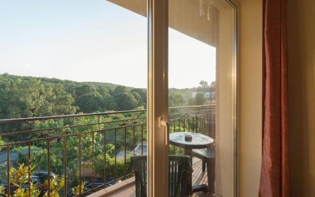 Family Hotel Dayana Beach