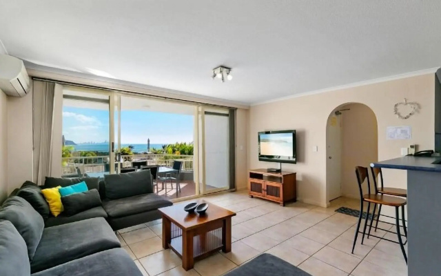 The Hill Apartments – Guest Rooms – Gold Coast