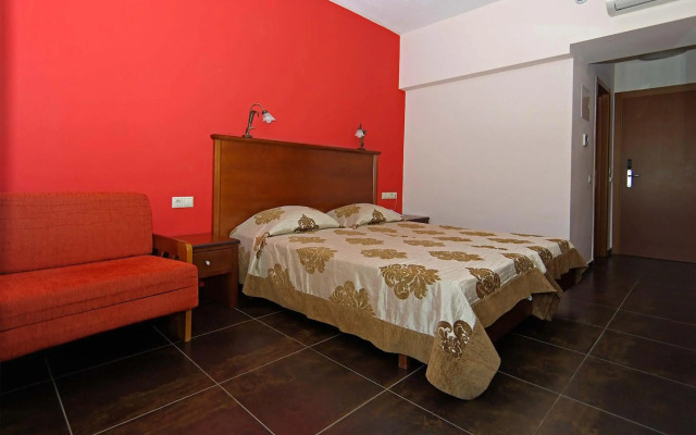 Sun Beach Hotel