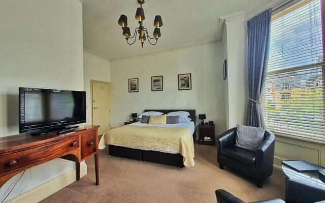 Rowntree Lodge