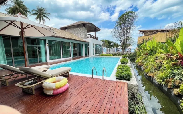 Luxtalay Khanom Hotel