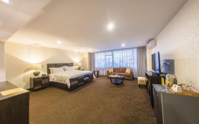 Roles Hotel