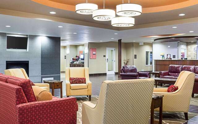 Comfort Suites Minot