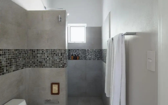 Azura Tulum