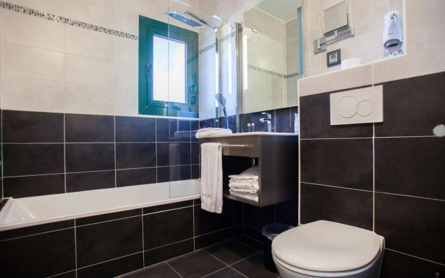 Host & Vinum - Le Clos des Pins