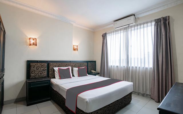 Collection O Senapelan Near Rsud Petala Bumi Formerly De Town Hotel