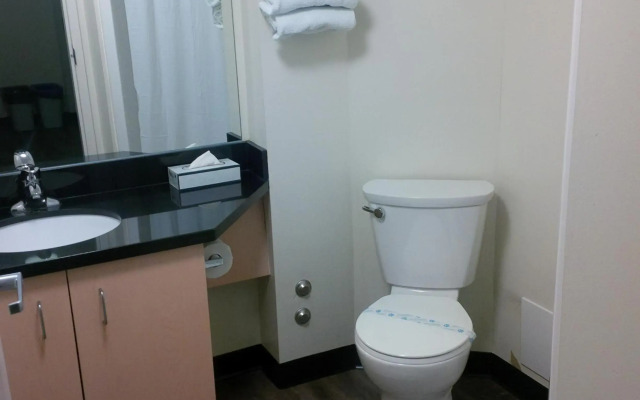Residence & Conference Centre - Oakville