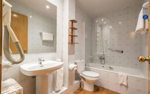 Apartaments Serrano