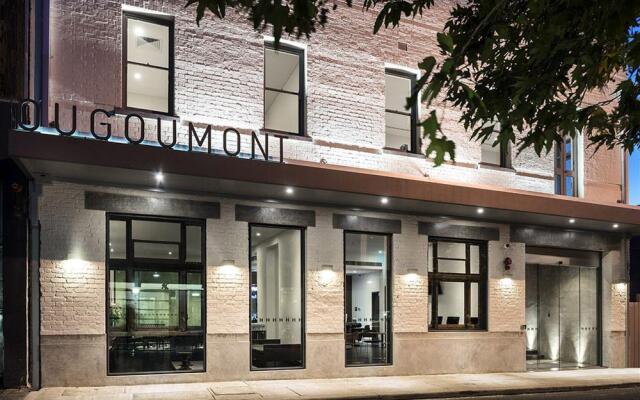 Hougoumont Hotel
